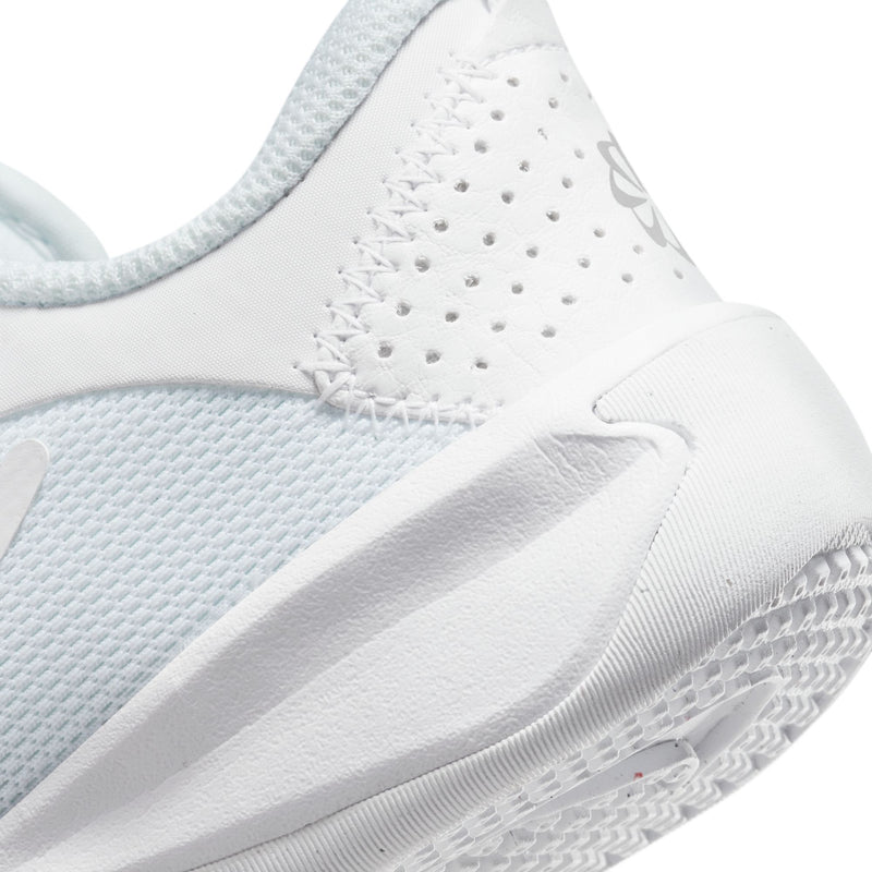 Girls' Nike Kids Omni Multi-Court