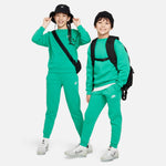 Boys'/Girls' Nike Youth Club Fleece Joggers - 324 - STADIUM GREEN