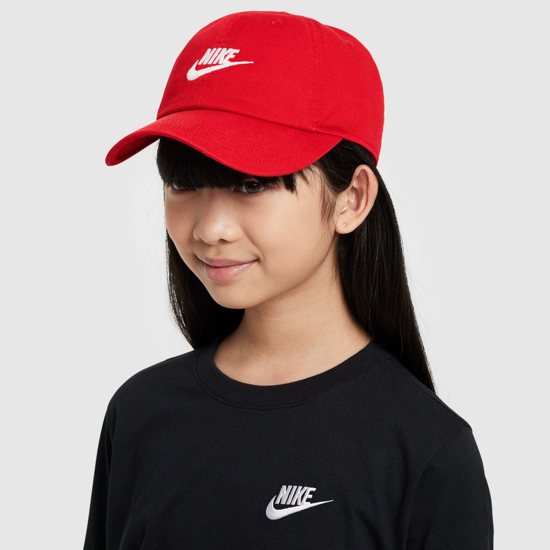 Boys'/ Girls' Nike Youth Nsw Club Hat - 657 - RED