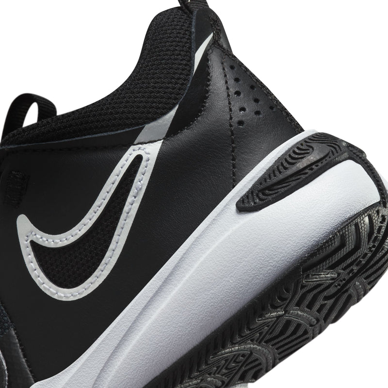 Boys' Nike Kids Team Hustle D 11 Basketball Shoes - 002 - BLACK