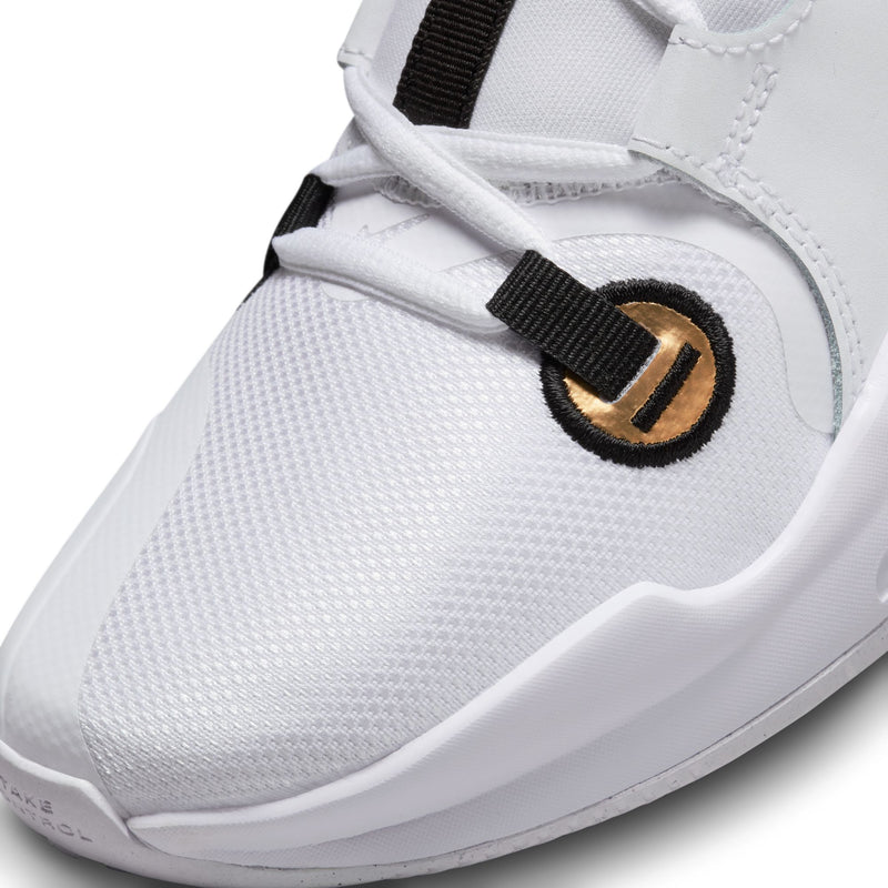 Boys' Nike Youth Air Zoom Crossover 2 Baskeball Shoes - 100 - WHITE