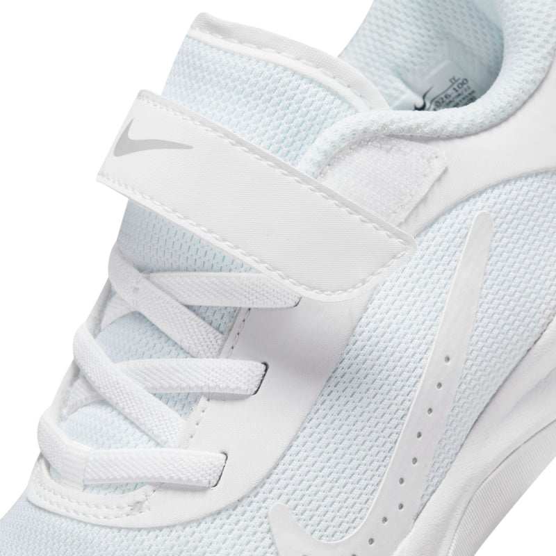 Girls' Nike Kids Omni Multi-Court - 100 - WHITE