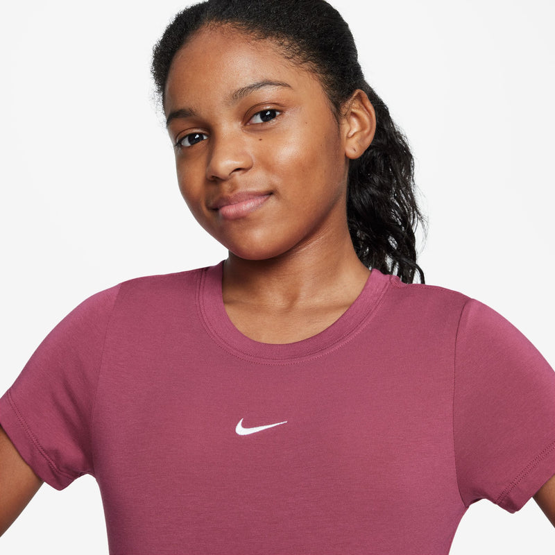 Girls' Nike Youth NSW Cropped T-Shirt - 634 - SWEET BEET