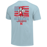 Men's Nebraska Huskers Mascot Flag T-Shirt - CHAMBR