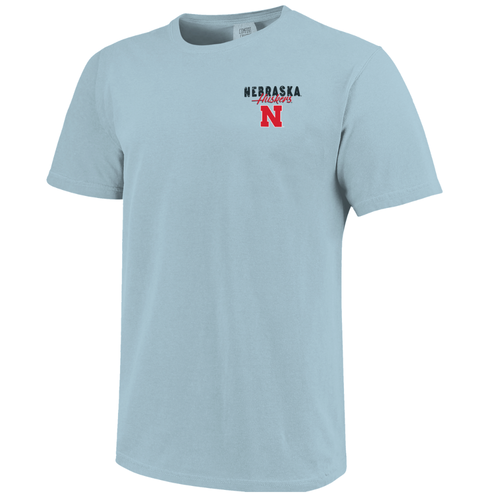 Men's Nebraska Huskers Mascot Flag T-Shirt - CHAMBR