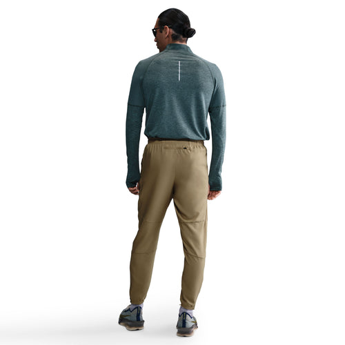 Men's Nike Challenger Woven Pant - 297PARAC