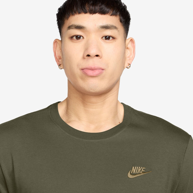 Men's Nike Sportswear Club T-Shirt - 225OLIVE