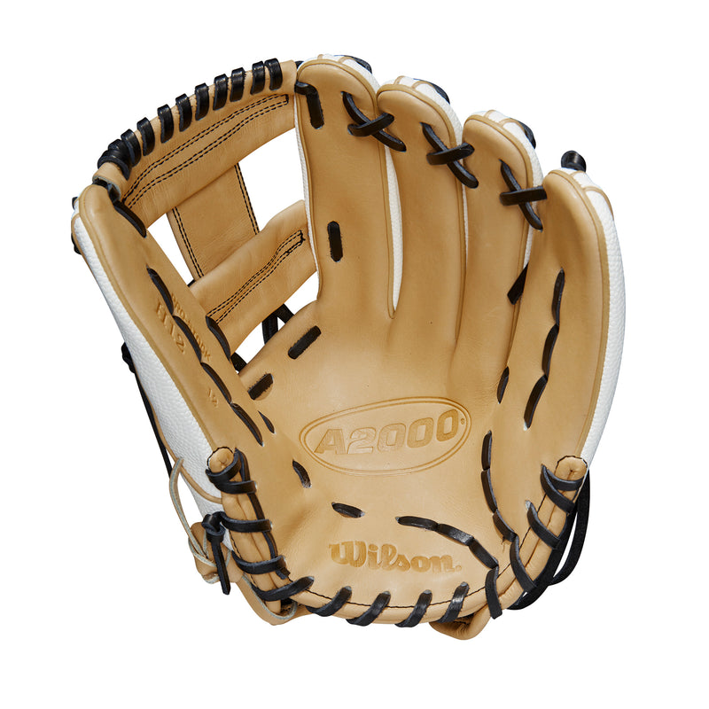 Wilson A2000 12" Fastpitch Softball Glove