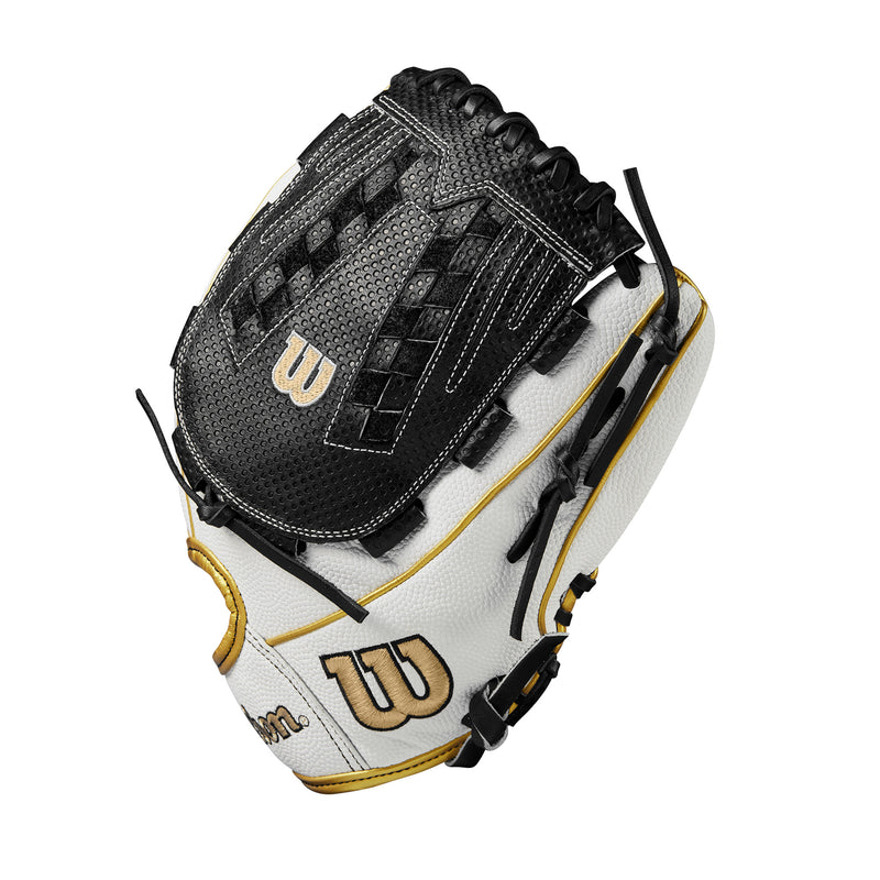 Wilson A2000 12.5" Outfield Fastpitch Softball Glove