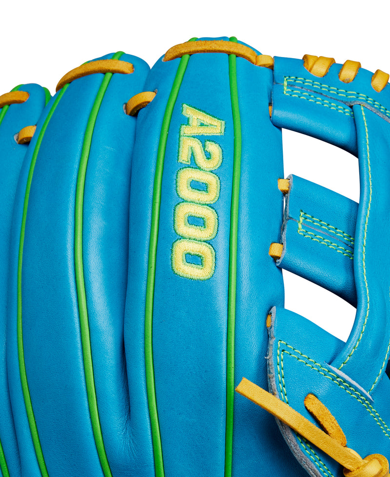 Wilson A2000 PP05 11.5" Infield Baseball Glove - SKYBLUE