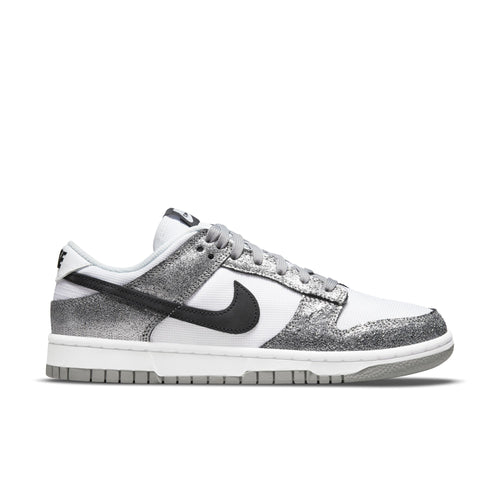 Women's Nike Dunk Low - 001MSILV