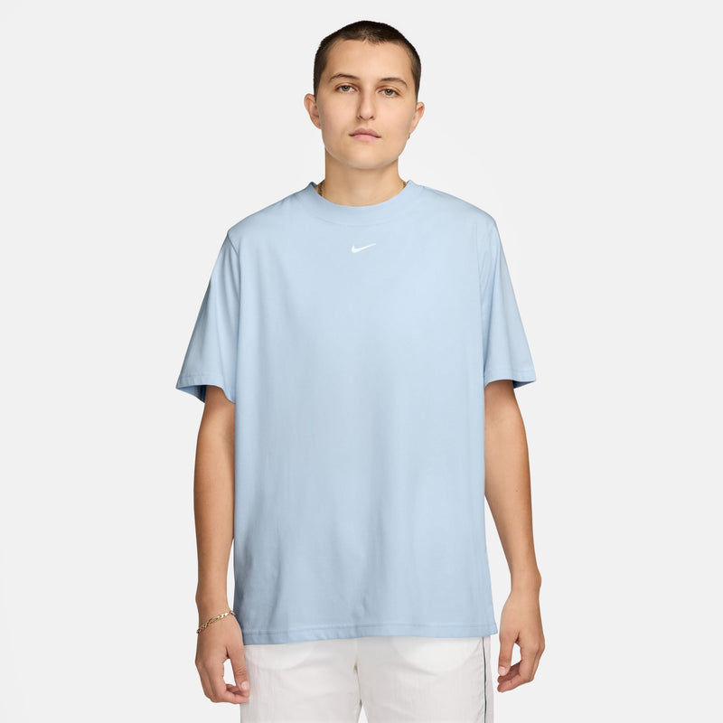 Women's Nike Essential T-Shirt - 423BTINT