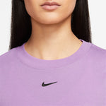 Women's Nike Essential T-Shirt - 532RFUCH