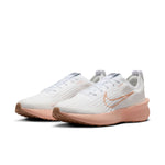 Women's Nike Interact Run   - 111 - WHITE/APRICOT