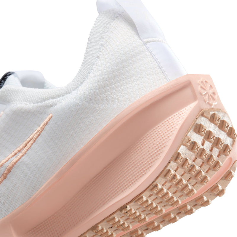 Women's Nike Interact Run   - 111 - WHITE/APRICOT