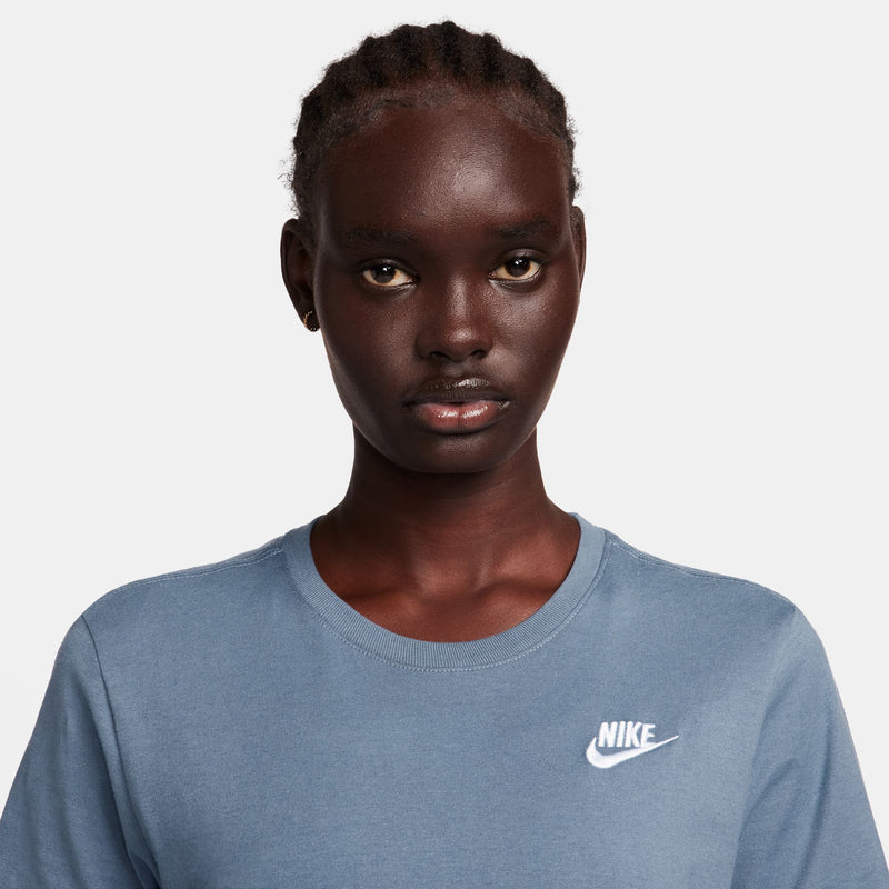 Women's Nike NSW Club Essentials T-Shirt - 491DBLUE