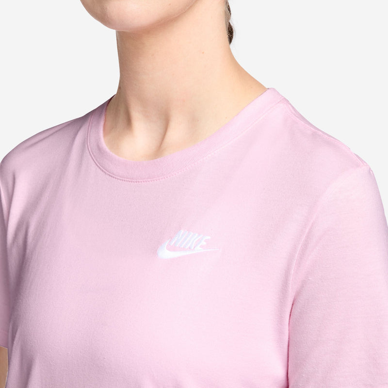 Women's Nike NSW Club Essentials T-Shirt - 666RSHPK