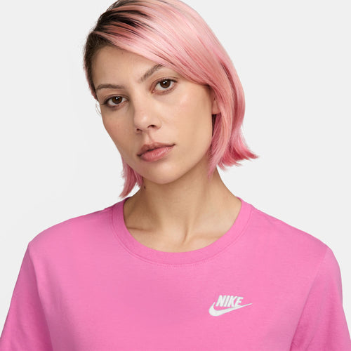 Women's Nike NSW Club Essentials T-Shirt - 675PLAYP