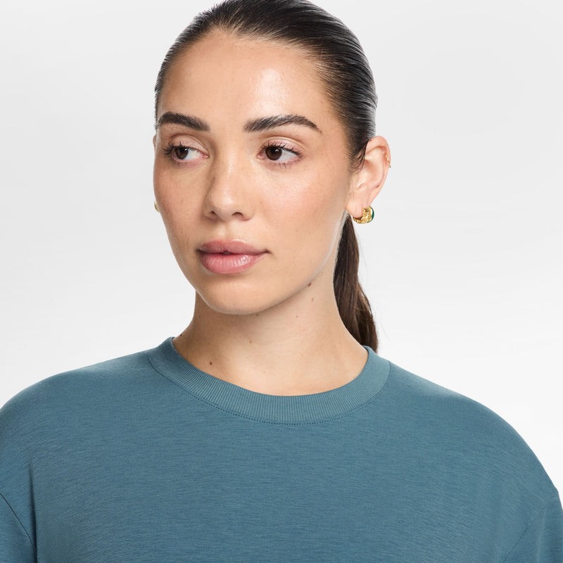 Women's Nike One Relaxed Crop T-Shirt - 006 - SMOKEY BLUE