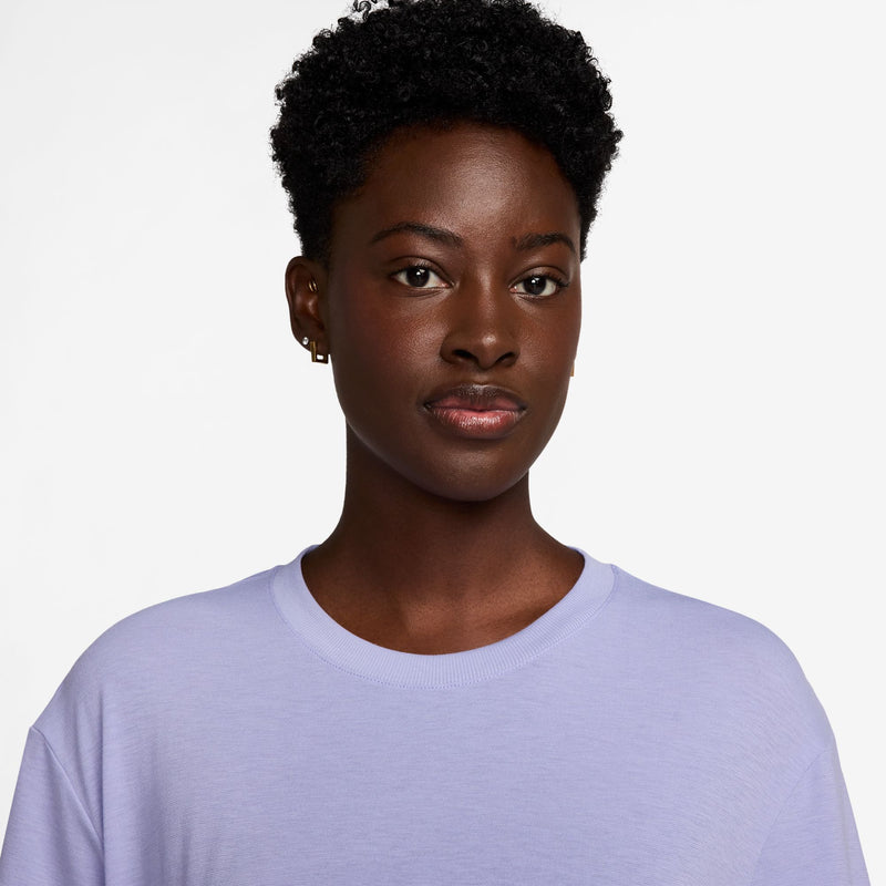 Women's Nike One Relaxed T-Shirt - 533LILAC