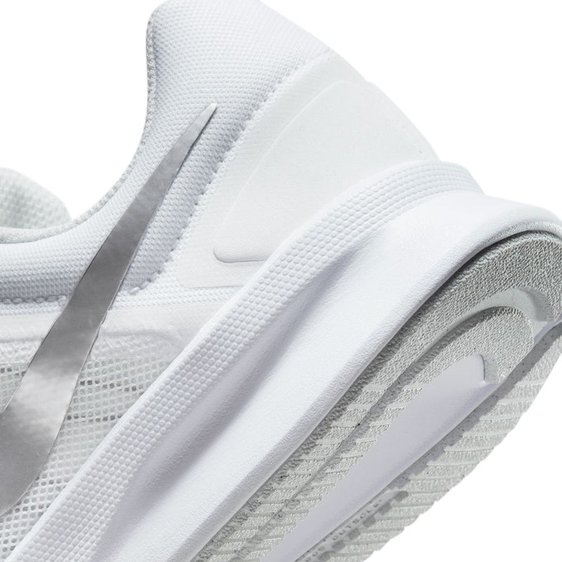 Women's Nike Run Swift 3 - 101 - WHITE