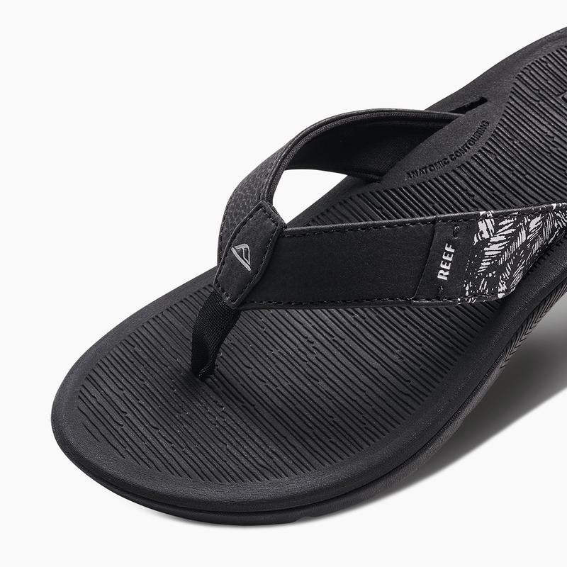 Women's Reef Santa Ana Sandals - BLACK/WHITE