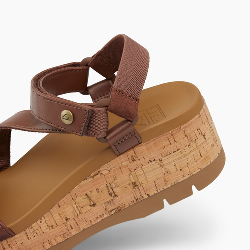 Women's Reef Vista Higher Luna Sandals - COCOA