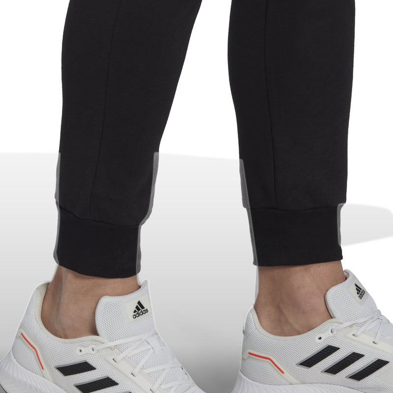 Men's Adidas Essentials Fleece Regular Tapered Jogger Pants